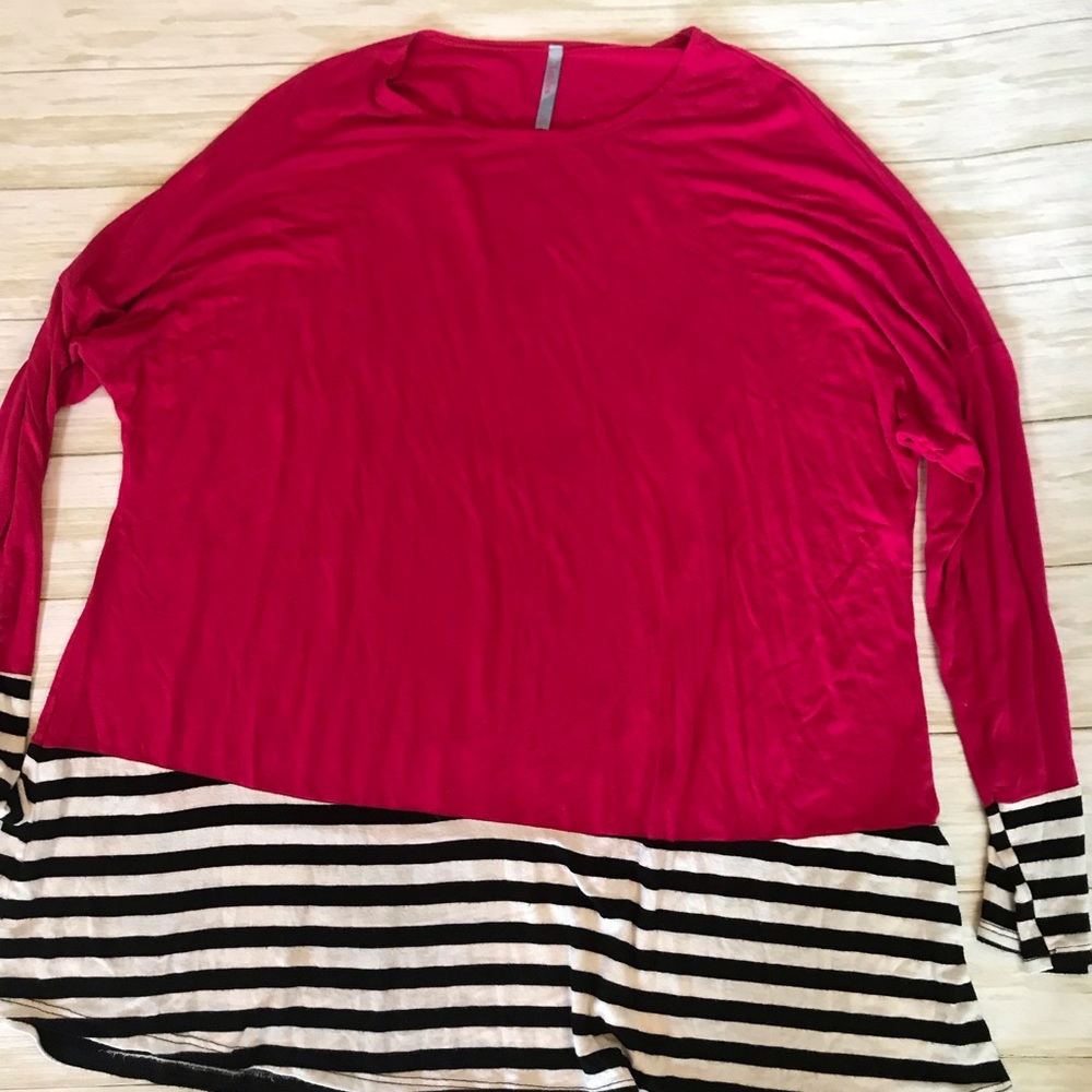 Preowned Azules Hot Pink and Black long sleeve tunic top xl